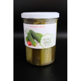 eingemachte Gurken mit Chilli
