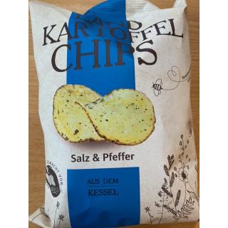 Landkartoffelchips Salz und Pfeffer
